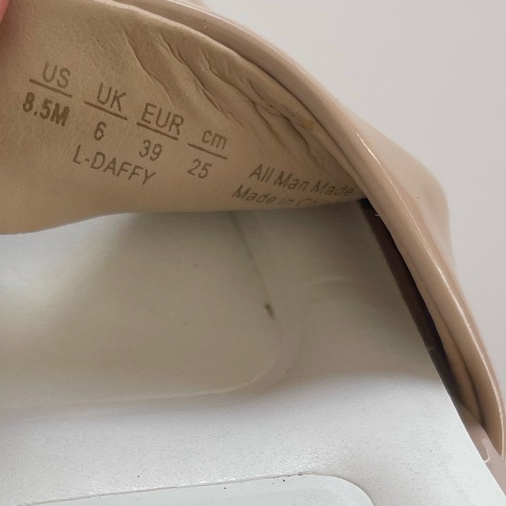 Franco Sarto Cream Pumps Heels Women’s Size 8.5​​​ - Picture 15 of 15